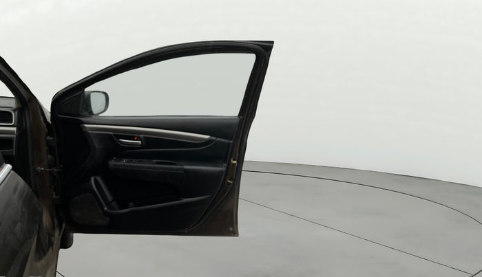 2015 Maruti Ciaz ZXI+ RS, Petrol, Manual, 89,704 km, RHS Front Door