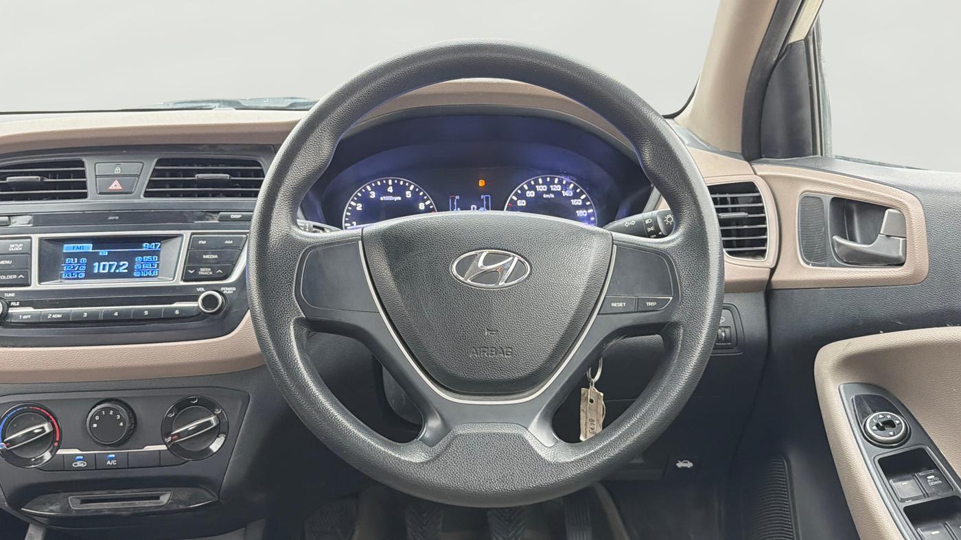 2017 Hyundai Elite i20 MAGNA EXECUTIVE 1.2, Petrol, Manual, 35,497 km, Steering Wheel Close Up