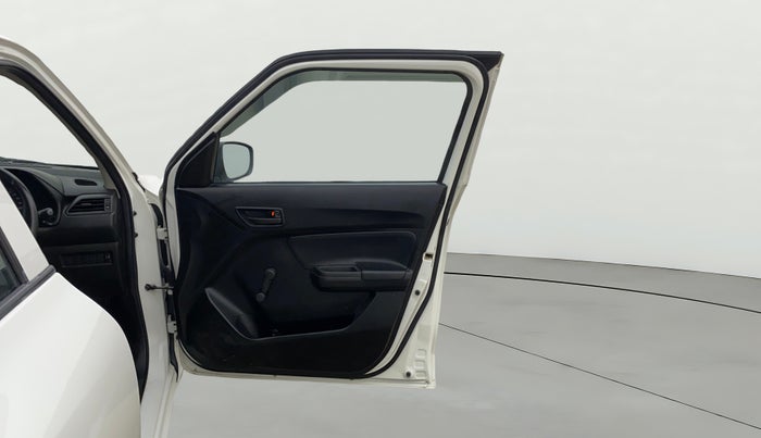 2020 Maruti Swift LXI, Petrol, Manual, 50,239 km, RHS Front Door