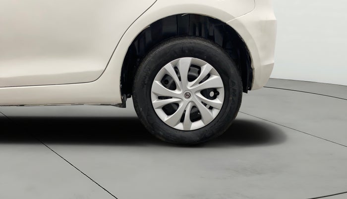 2014 Maruti Swift VXI, Petrol, Manual, 19,993 km, Left Rear Wheel