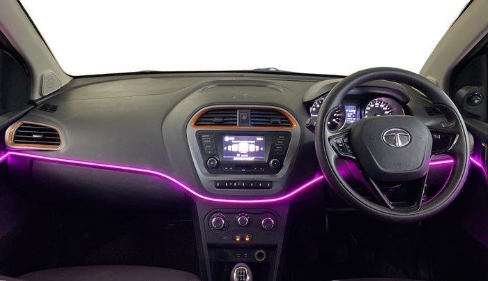 2018 Tata TIAGO NRG PETROL, Petrol, Manual, 52,247 km, Dashboard