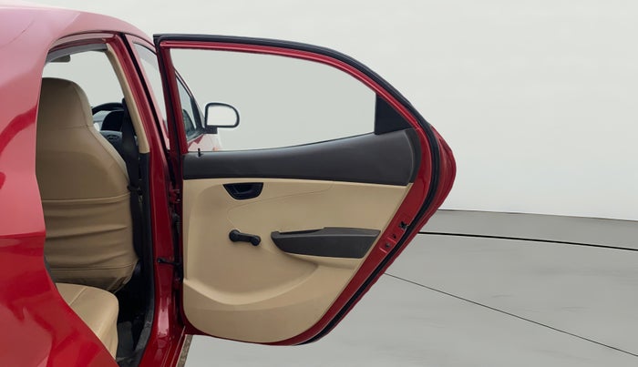 2015 Hyundai Eon MAGNA +, Petrol, Manual, 79,899 km, RHS Rear Door