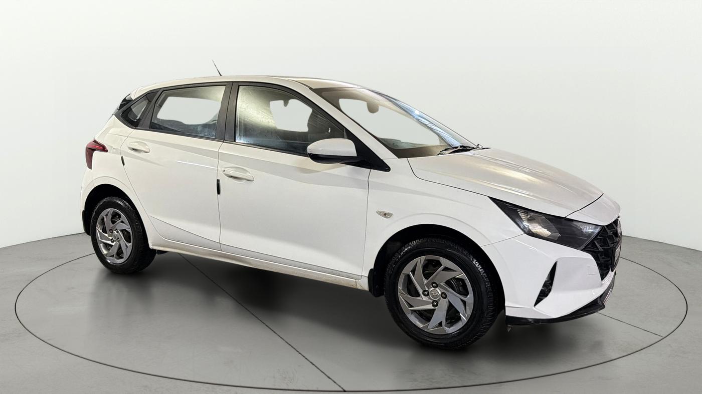 2021 Hyundai NEW I20 MAGNA 1.2 MT, Petrol, Manual, 1,05,532 km, Right Front Diagonal