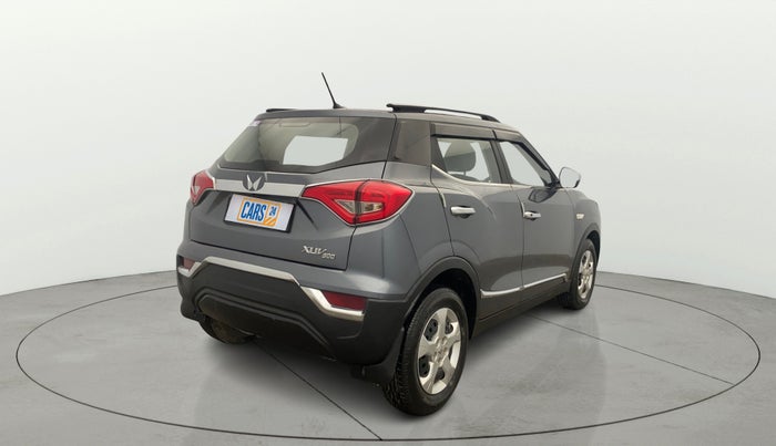 2022 Mahindra XUV300 W6 1.2 PETROL, Petrol, Manual, 18,846 km, Right Back Diagonal