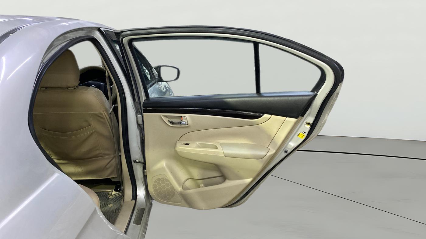 2018 Maruti Ciaz DELTA 1.4 MT PETROL, Petrol, Manual, 50,605 km, RHS Rear Door
