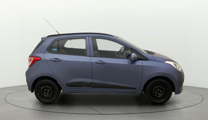 2015 Hyundai Grand i10 SPORTZ 1.2 KAPPA VTVT, Petrol, Manual, 40,594 km, Right Side View