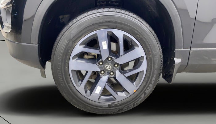 2022 Tata Safari XZ PLUS DARK EDITION, Diesel, Manual, 46,235 km, Left Front Wheel