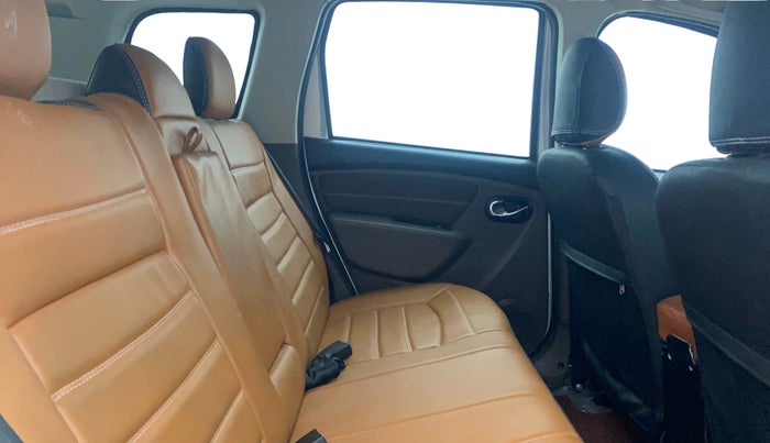 2017 Renault Duster 110 PS RXZ 4X2 AMT DIESEL, Diesel, Automatic, 55,527 km, Right Side Rear Door Cabin