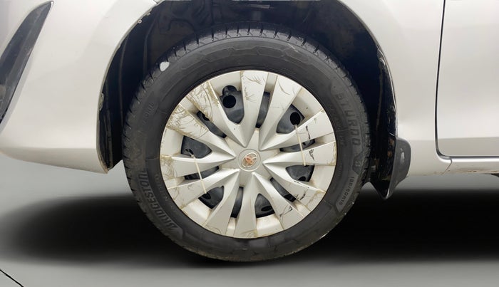 2019 Toyota YARIS J MT, Petrol, Manual, 1,27,430 km, Left Front Wheel