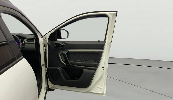 2021 Renault Kiger RXZ TURBO CVT DUAL TONE, Petrol, Automatic, 61,907 km, RHS Front Door