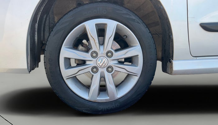2015 Maruti Wagon R Stingray VXI, Petrol, Manual, 98,780 km, Left Front Wheel