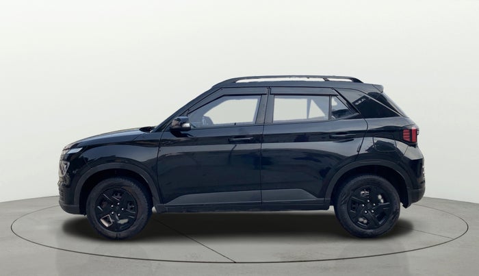 2024 Hyundai VENUE SX 1.2 KNIGHT EDITION, Petrol, Manual, 14,310 km, Left Side