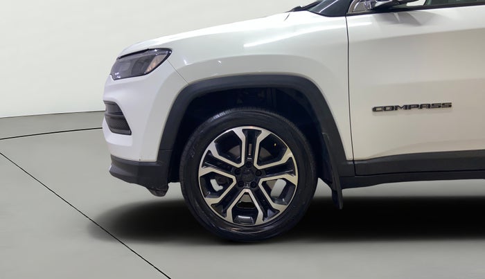 2021 Jeep Compass LIMITED (O) 2.0 DIESEL 4X4 AT, Diesel, Automatic, 1,09,401 km, Left Front Wheel
