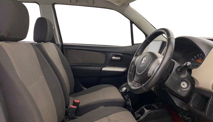 2015 Maruti Wagon R 1.0 LXI, Petrol, Manual, 72,597 km, Right Side Front Door Cabin