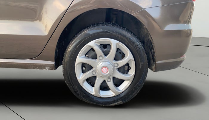 2016 Volkswagen Ameo TRENDLINE 1.2L, CNG, Manual, 1,38,957 km, Left Rear Wheel