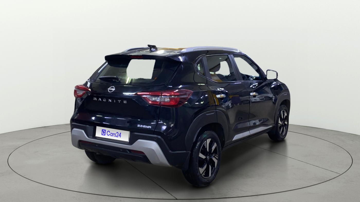 2025 Nissan MAGNITE N-Connecta B4D 1.0 Petrol AMT, Petrol, Automatic, 10,645 km, Right Back Diagonal