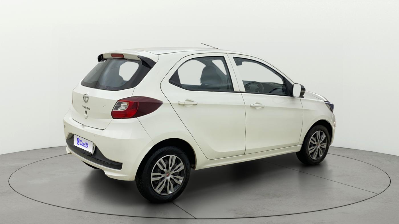 2022 Tata Tiago XT PETROL, Petrol, Manual, 62,423 km, Right Back Diagonal