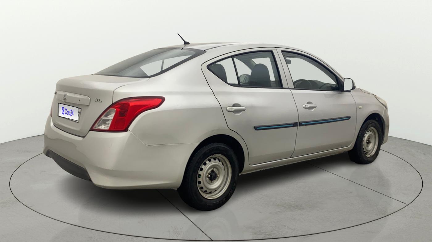 2016 Nissan Sunny XL, Petrol, Manual, 65,869 km, Right Back Diagonal