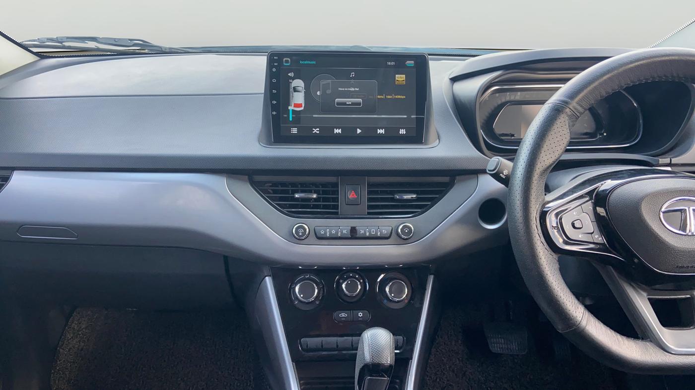 2022 Tata NEXON XMA SUNROOF PETROL, Petrol, Automatic, 27,624 km, Air Conditioner