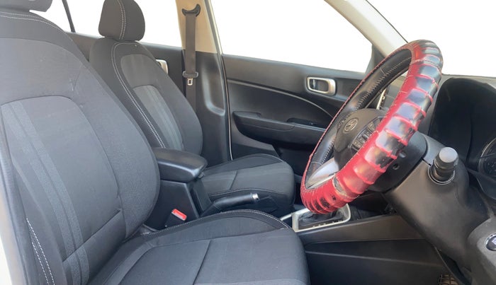 2019 Hyundai VENUE SX PLUS 1.0 TURBO DCT, Petrol, Automatic, 78,033 km, Right Side Front Door Cabin