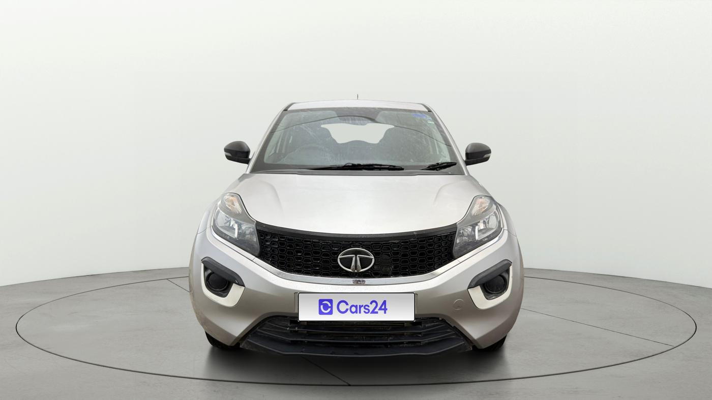 2018 Tata NEXON XM PETROL, Petrol, Manual, 63,300 km, Front