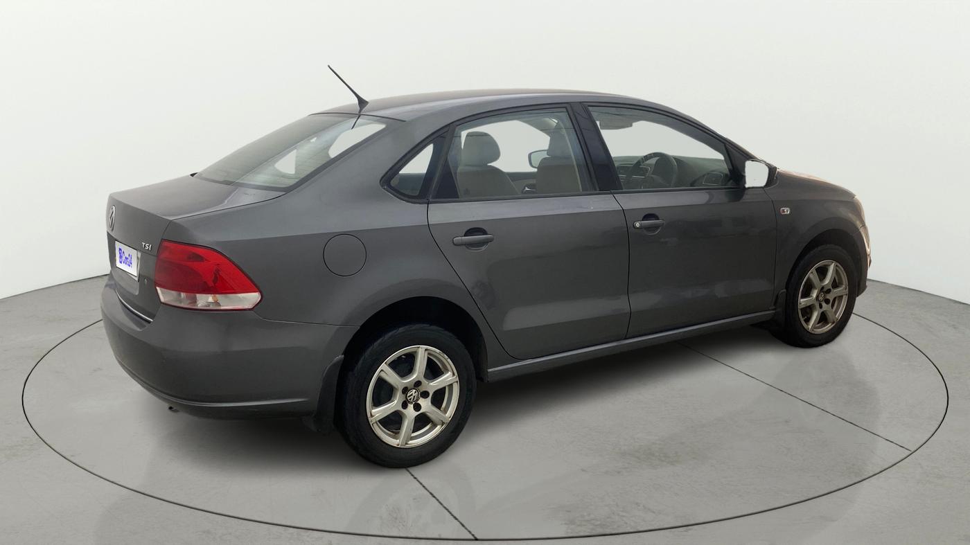 2014 Volkswagen Vento HIGHLINE PETROL AT, Petrol, Automatic, 93,694 km, Right Back Diagonal