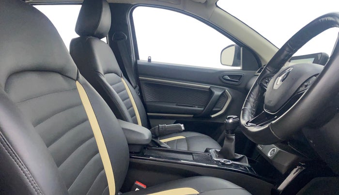 2021 Renault Kiger RXZ TURBO MT, Petrol, Manual, 31,963 km, Right Side Front Door Cabin