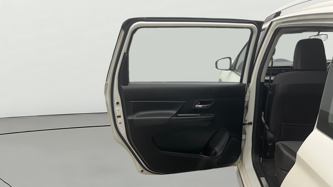 2022 Maruti XL6 ZETA MT, Petrol, Manual, 85,729 km, LHS Rear Door