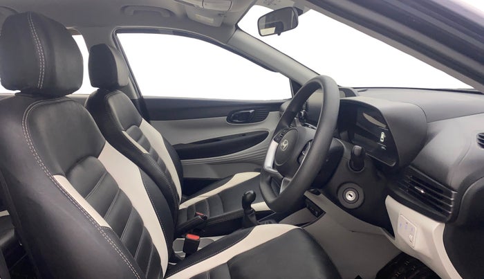 2023 Hyundai NEW I20 SPORTZ 1.2 MT, Petrol, Manual, 24,464 km, Right Side Front Door Cabin