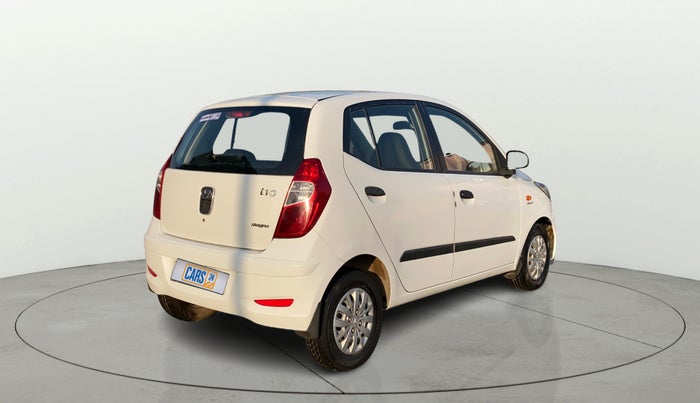 2013 Hyundai i10 MAGNA 1.1, CNG, Manual, 80,438 km, Right Back Diagonal