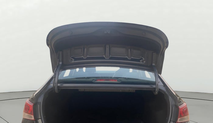 2019 Hyundai Verna 1.6 VTVT SX O, Petrol, Manual, 98,190 km, Boot Door Open