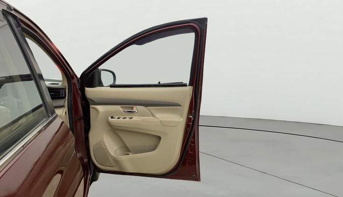 2019 Maruti Ertiga VXI SHVS, Petrol, Manual, 43,938 km, RHS Front Door