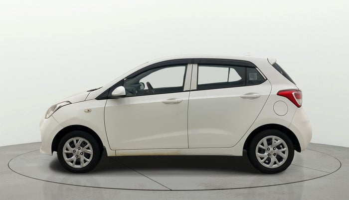 2017 Hyundai Grand i10 MAGNA 1.2 KAPPA VTVT CNG, CNG, Manual, 1,01,933 km, Left Side