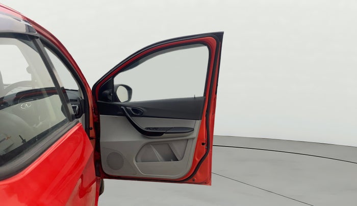 2020 Tata Tiago XT PETROL, Petrol, Manual, 22,192 km, RHS Front Door