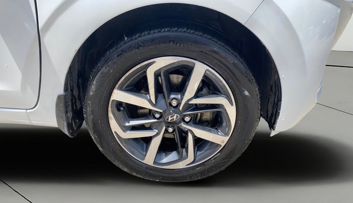 2021 Hyundai GRAND I10 NIOS ASTA AMT 1.2 KAPPA VTVT, Petrol, Automatic, 50,766 km, Right Front Wheel