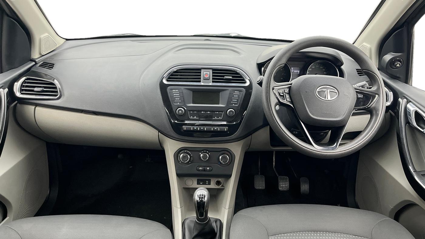 2018 Tata Tiago XZ PLUS PETROL, Petrol, Manual, 50,245 km, Dashboard