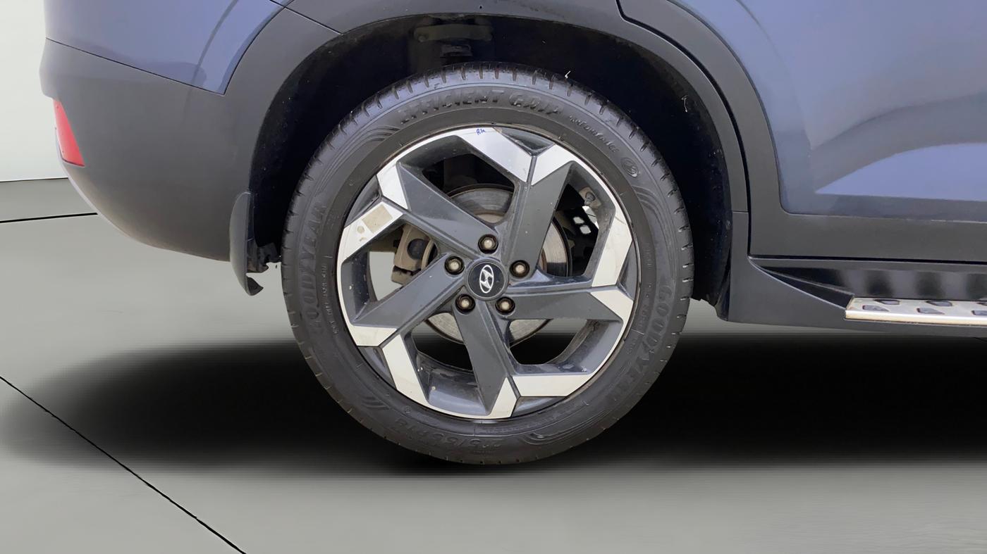 2022 Hyundai ALCAZAR PLATINUM(O) 6STR 1.5 AT, Diesel, Automatic, 78,426 km, Right Rear Wheel