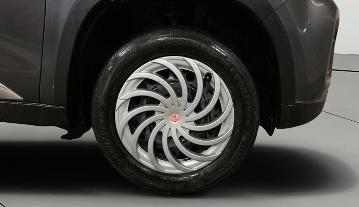 2021 Maruti Vitara Brezza VXI, Petrol, Manual, 73,300 km, Right Front Wheel