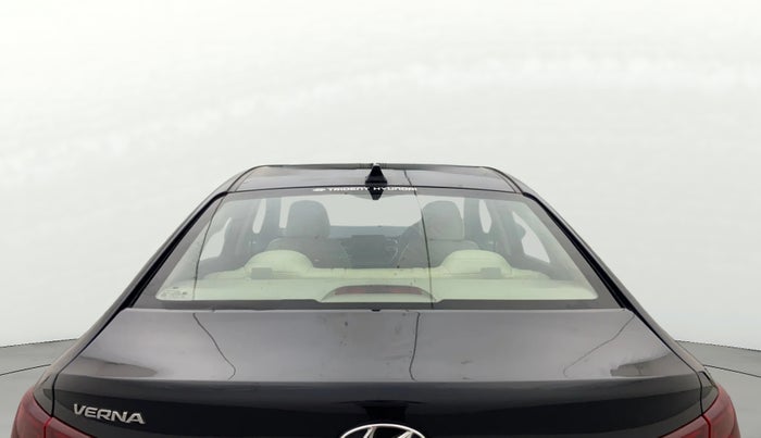 2021 Hyundai Verna S PLUS 1.5 VTVT, Petrol, Manual, 25,607 km, Rear Windshield