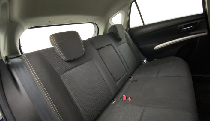 2017 Maruti S Cross ZETA 1.3, Diesel, Manual, 80,301 km, Right Side Rear Door Cabin