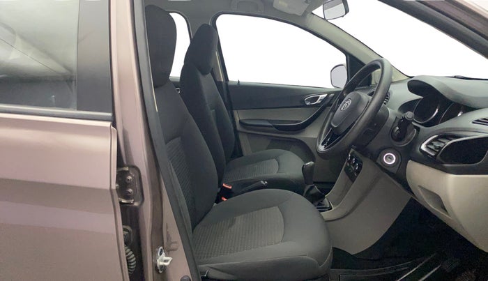 2018 Tata Tiago XZ PETROL, Petrol, Manual, 50,359 km, Right Side Front Door Cabin