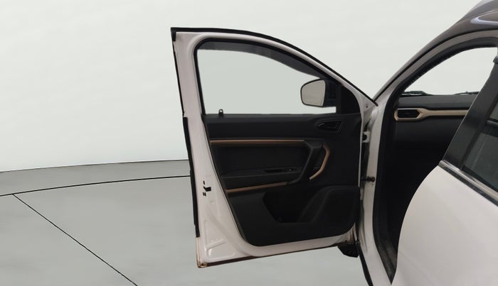 2021 Renault Kiger RXT (O) MT, CNG, Manual, 48,419 km, LHS Front Door