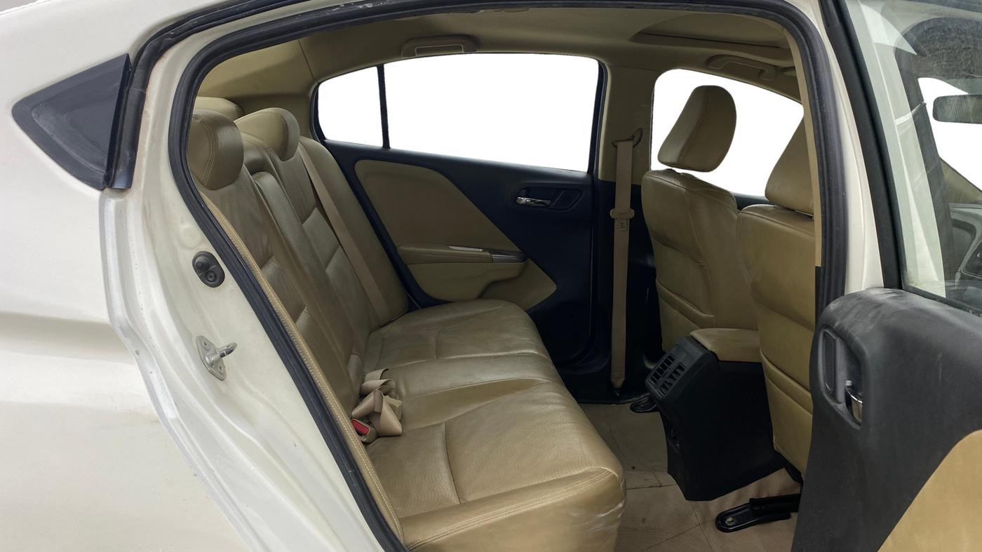 2015 Honda City 1.5L I-VTEC VX, Petrol, Manual, 55,978 km, Right Side Rear Door Cabin