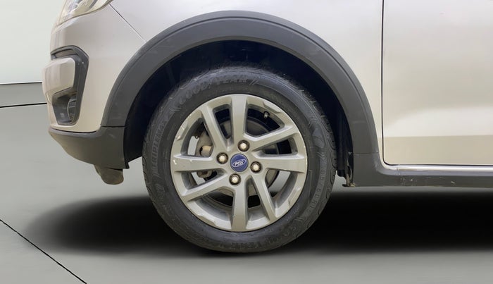 2018 Ford FREESTYLE TITANIUM PLUS 1.2 PETROL, Petrol, Manual, 31,709 km, Left Front Wheel