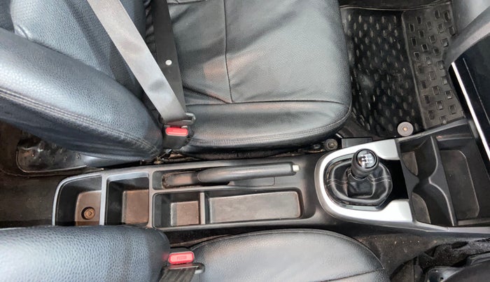 2020 Honda WR-V 1.2L I-VTEC SV MT, Petrol, Manual, 70,367 km, Gear Lever