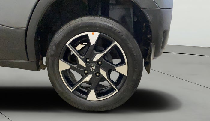 2024 Tata PUNCH ACCOMPLISHED DAZZLE SUNROOF CNG MT, CNG, Manual, 48,461 km, Left Rear Wheel