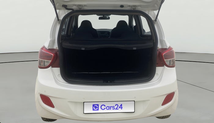 2015 Hyundai Grand i10 SPORTZ 1.2 KAPPA VTVT, Petrol, Manual, 94,261 km, Boot Open Zoomed View