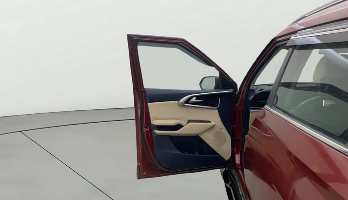 2023 KIA CARENS LUXURY PLUS 1.5 DIESEL AT 7 STR, Diesel, Automatic, 34,502 km, LHS Front Door