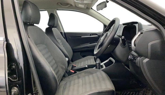 2023 KIA SONET HTK PLUS 1.5 IMT, Diesel, Manual, 58,501 km, Right Side Front Door Cabin