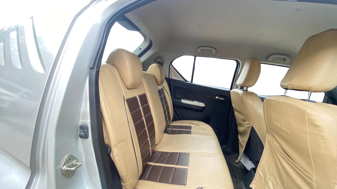 2018 Maruti IGNIS DELTA 1.2, Petrol, Manual, 27,868 km, Right Side Rear Door Cabin